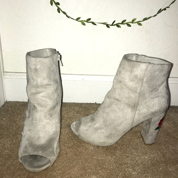 Rose Peep Toe Heels - Picture 2 of 2